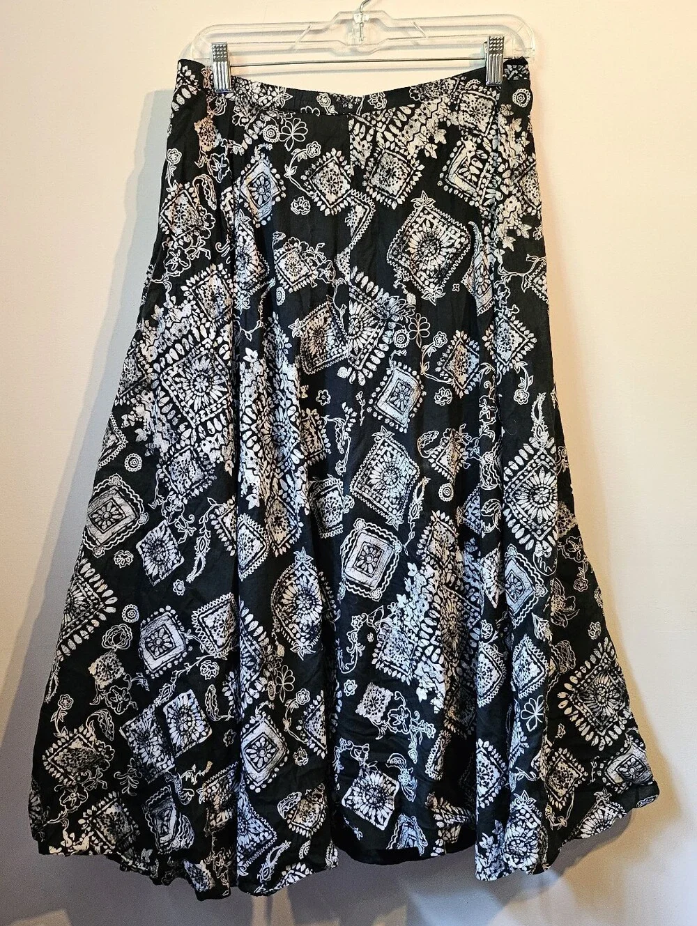 Coldwater Creek Black and White Pattern Midi Cotton Skirt Medium